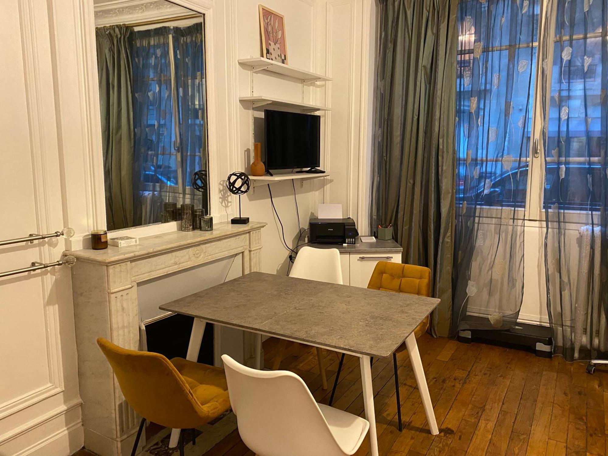 Appartement Passy Tour Eiffel Paris Exteriör bild