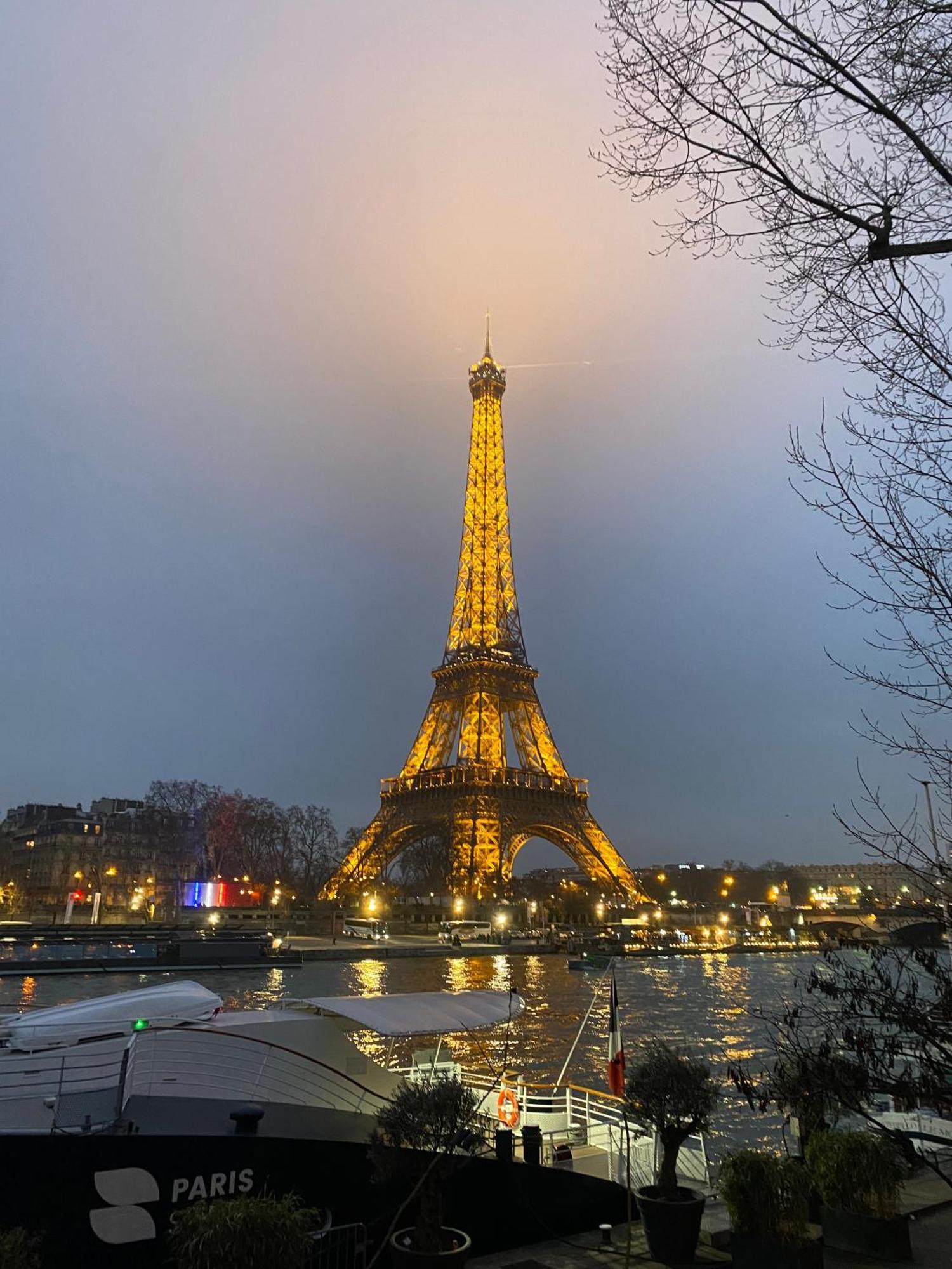 Appartement Passy Tour Eiffel Paris Exteriör bild